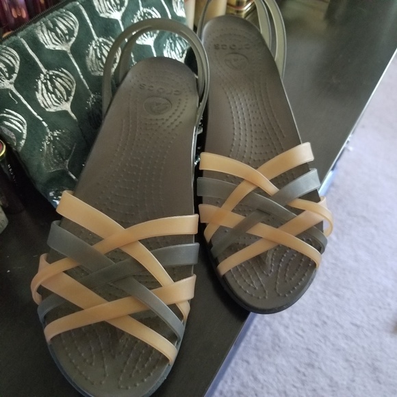CROCS Shoes - Crocs Low Wedge Sandals, Size W11